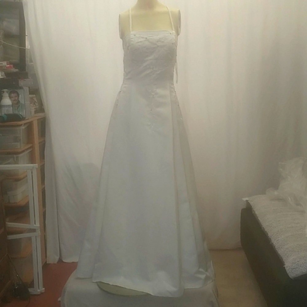 Gown for wedding, prom, special occasion.